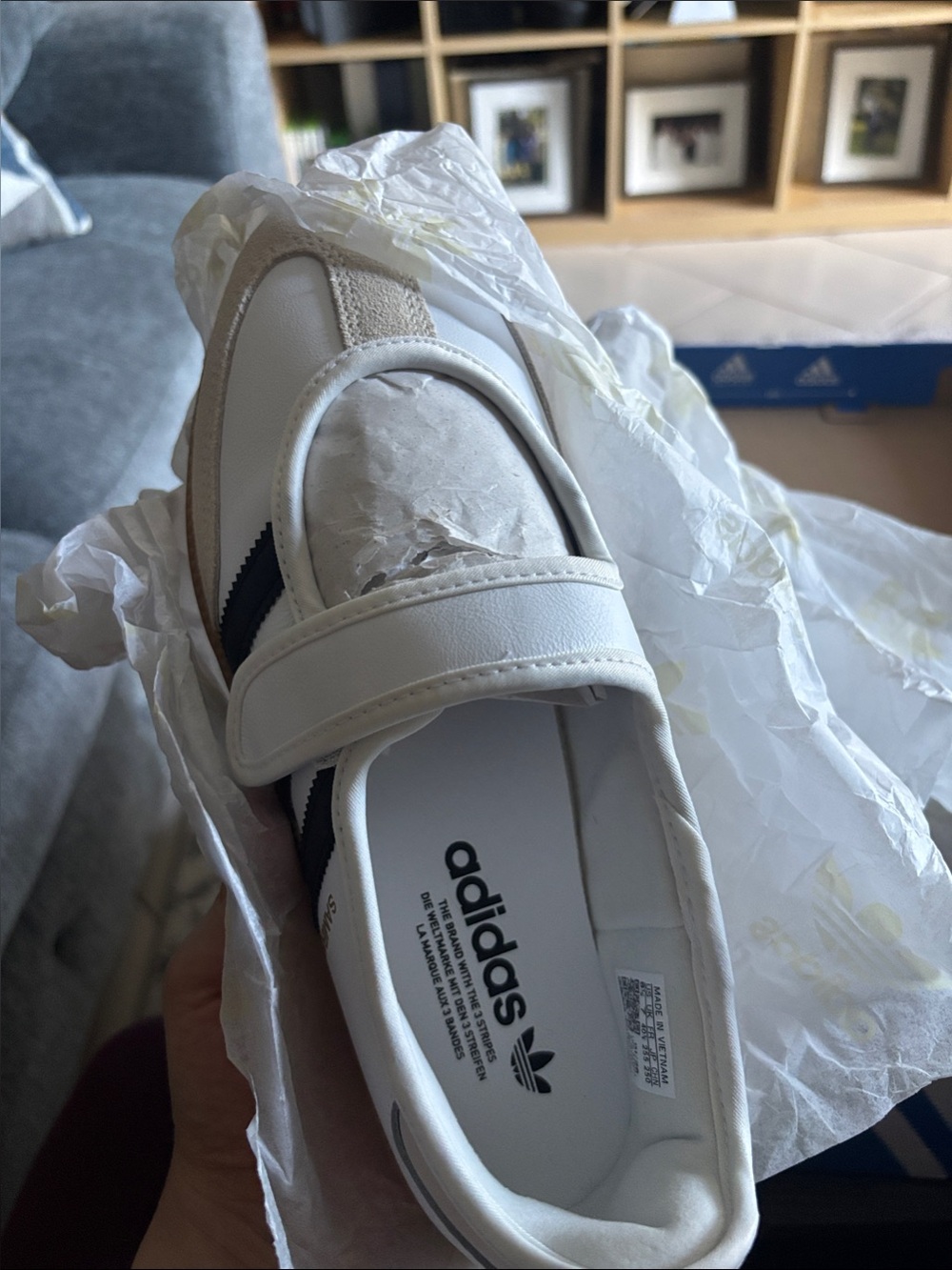 Adidas Women Samba Jane Shoes Sneaker in White, Black & Tan - Picture 6 of 7